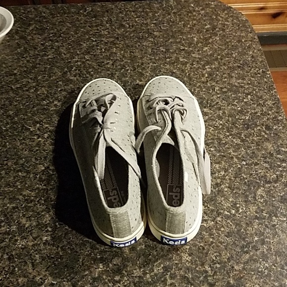 KEDS - Picture 5 of 8